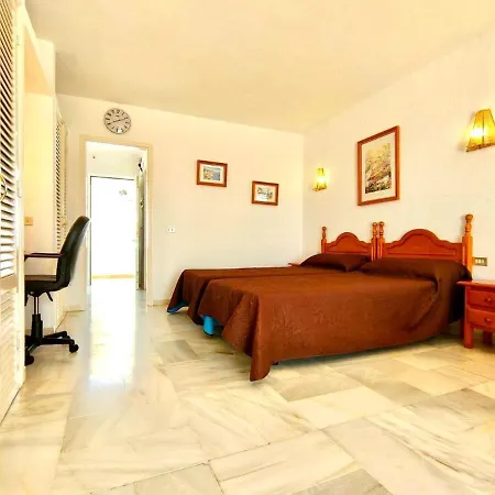 Estudio Solo Adultos A 9 Minutos A Pie De La Playa, Freewifi, Piscina Y Cerca De Playa De Las Americas En Sur De Tenerife Διαμέρισμα Costa Adeje (Tenerife)