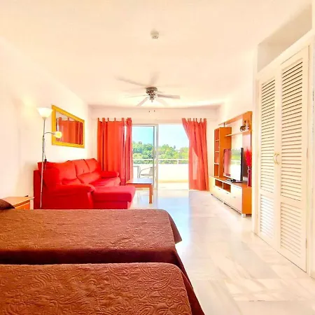 Apartment Estudio Solo Adultos A 9 Minutos A Pie De La Playa, Freewifi, Piscina Y Cerca De Playa De Las Americas En Sur De Tenerife *
