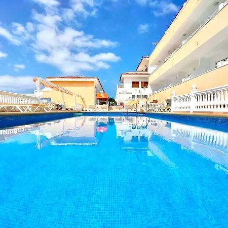 Apartment Estudio Solo Adultos A 9 Minutos A Pie De La Playa, Freewifi, Piscina Y Cerca De Playa De Las Americas En Sur De Tenerife